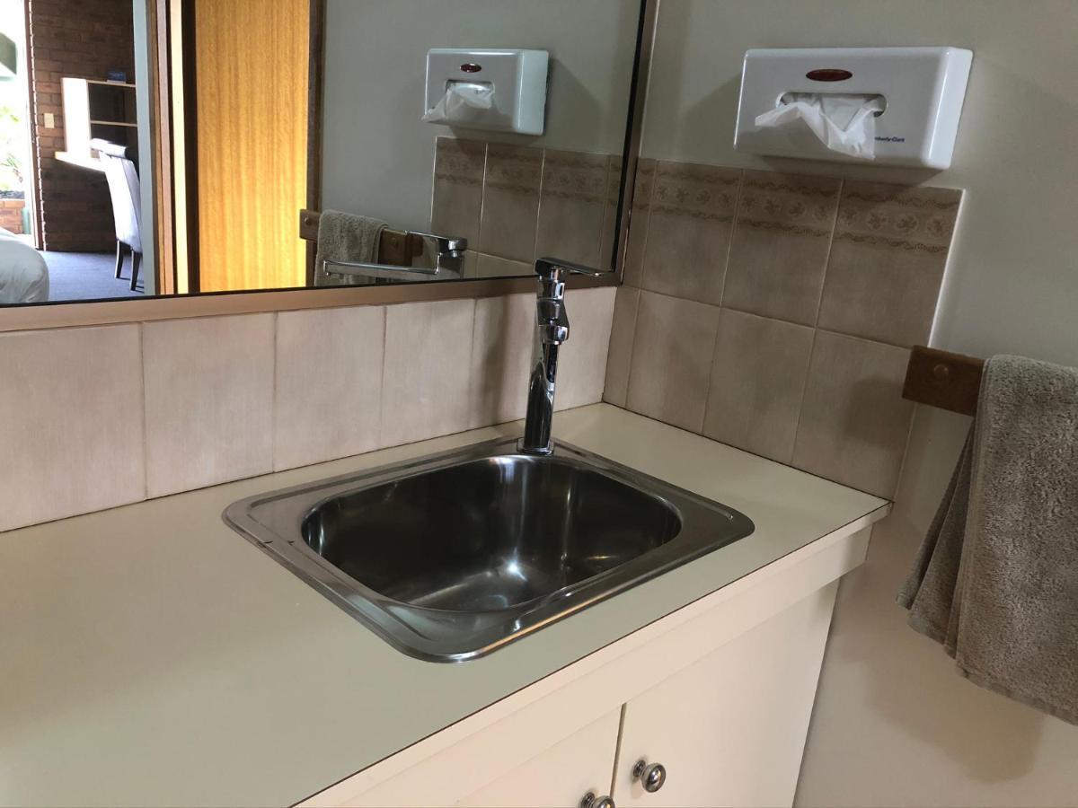 Travellers Rest Motor Inn Swan Hill Εξωτερικό φωτογραφία